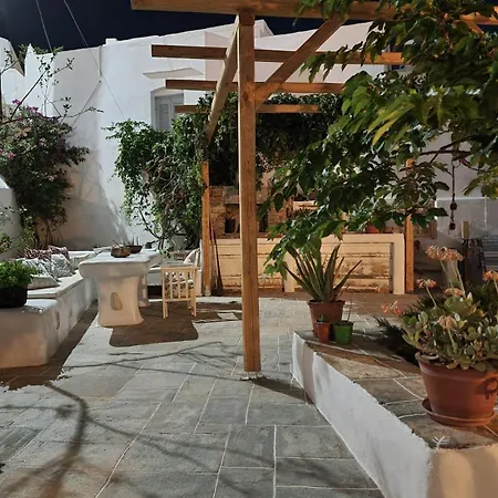 Tatil Evi Traditional Three Bedroom House *